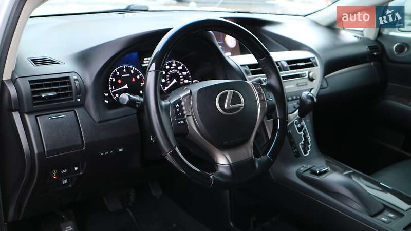 Внедорожник / Кроссовер Lexus RX 2015 в Киеве фото 20 Внедорожник / Кроссовер Lexus RX 2015 в Киеве