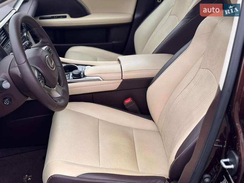 Внедорожник / Кроссовер Lexus RX 2018 в Киеве