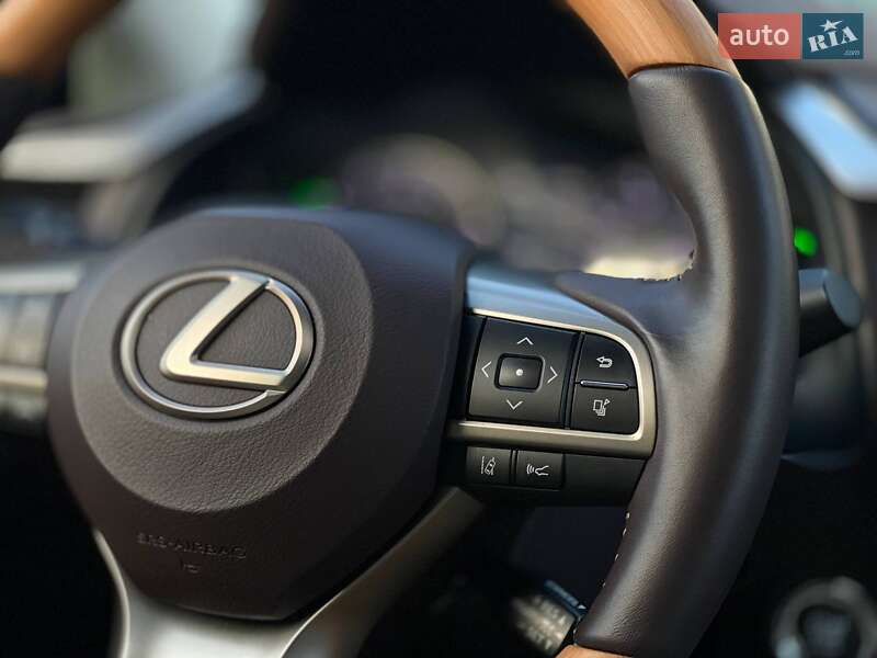 Позашляховик / Кросовер Lexus RX 2018 в Львові фото 18 Позашляховик / Кросовер Lexus RX 2018 в Львові