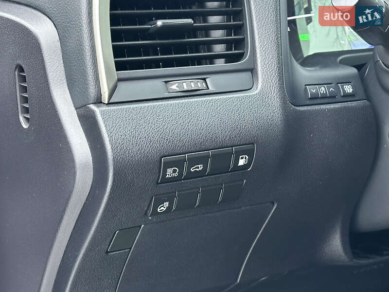 Внедорожник / Кроссовер Lexus RX 2018 в Киеве фото 23 Внедорожник / Кроссовер Lexus RX 2018 в Киеве