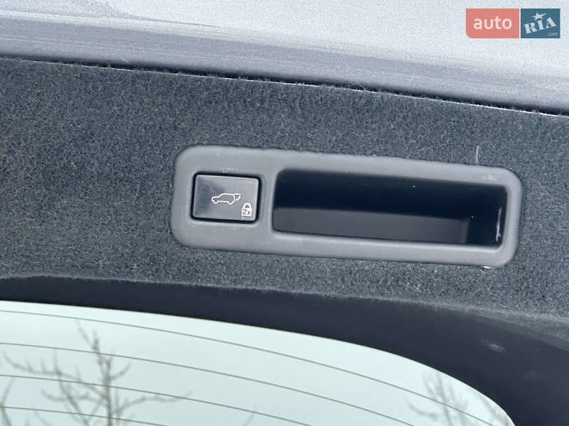 Внедорожник / Кроссовер Lexus RX 2018 в Киеве фото 45 Внедорожник / Кроссовер Lexus RX 2018 в Киеве