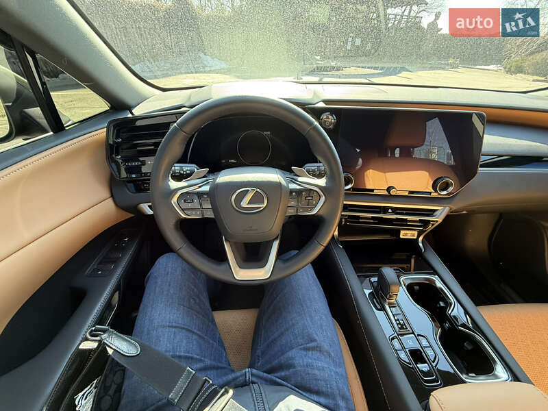 Внедорожник / Кроссовер Lexus RX 2024 в Днепре