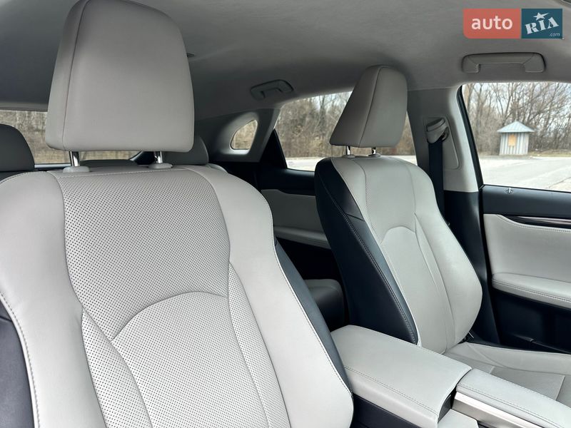 Внедорожник / Кроссовер Lexus RX 2016 в Днепре