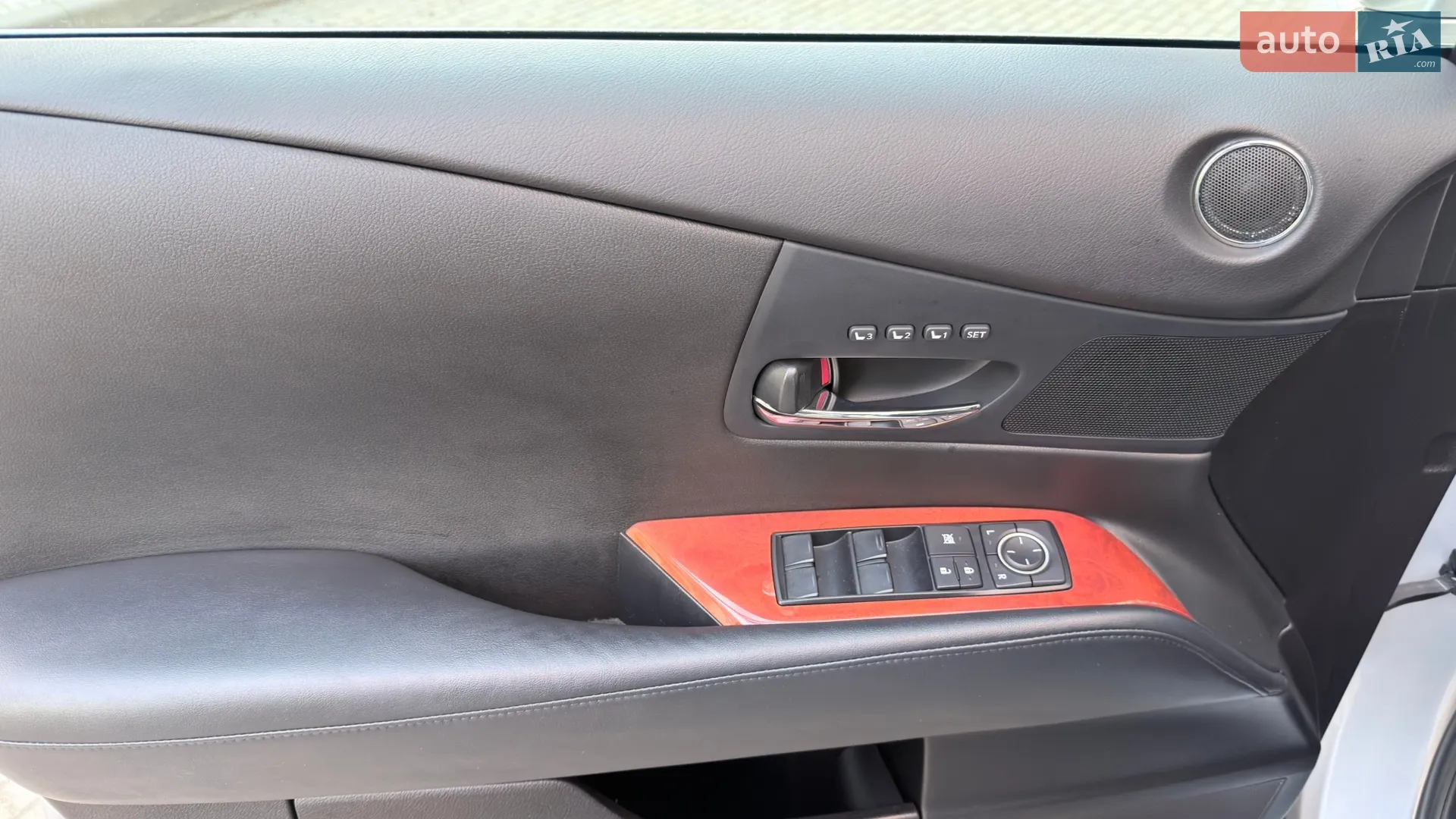 2010 Lexus RX - мініатюра 21