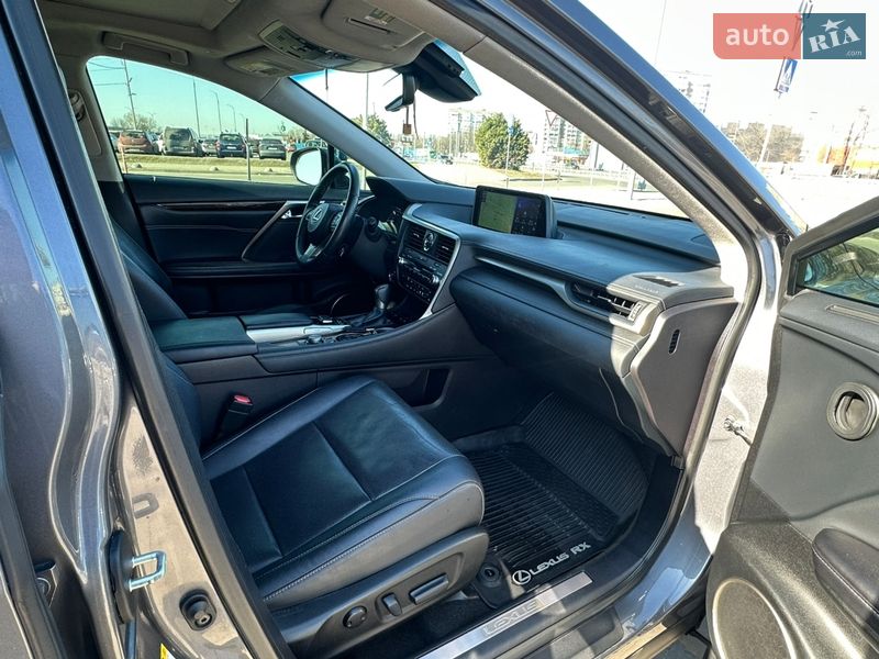 Позашляховик / Кросовер Lexus RX 2018 в Києві