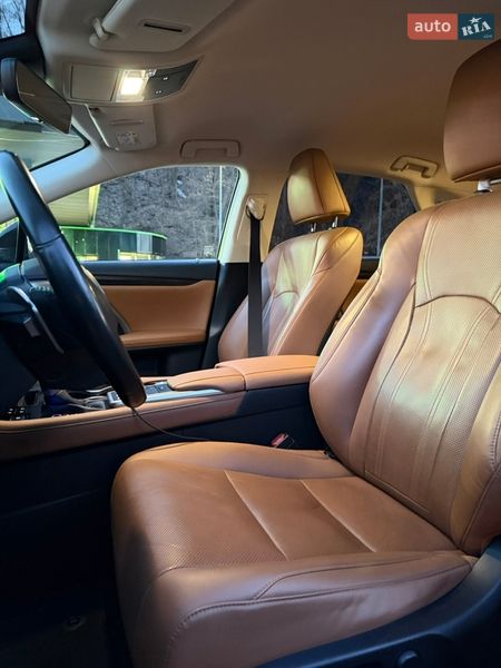 Внедорожник / Кроссовер Lexus RX 2020 в Киеве