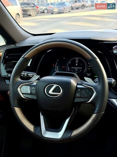 Внедорожник / Кроссовер Lexus RX 2024 в Киеве