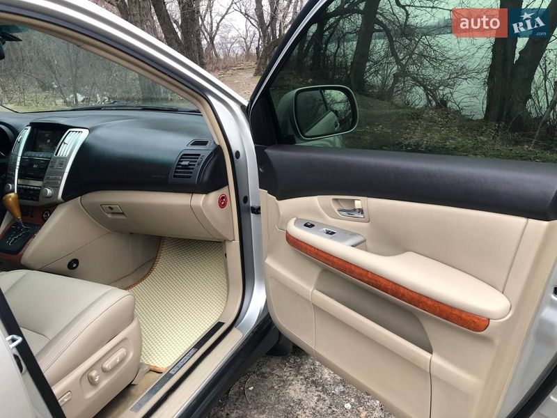 Позашляховик / Кросовер Lexus RX 2007 в Дніпрі