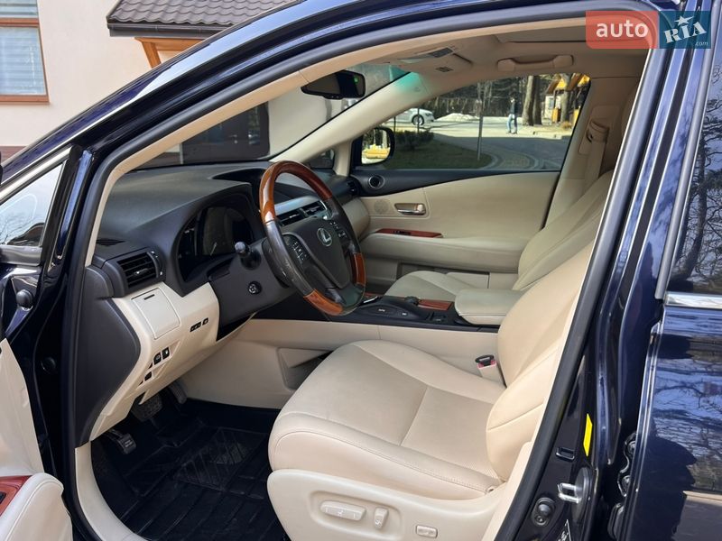 Позашляховик / Кросовер Lexus RX 2010 в Трускавці