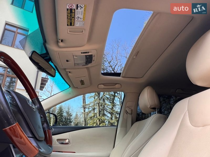 Позашляховик / Кросовер Lexus RX 2010 в Трускавці