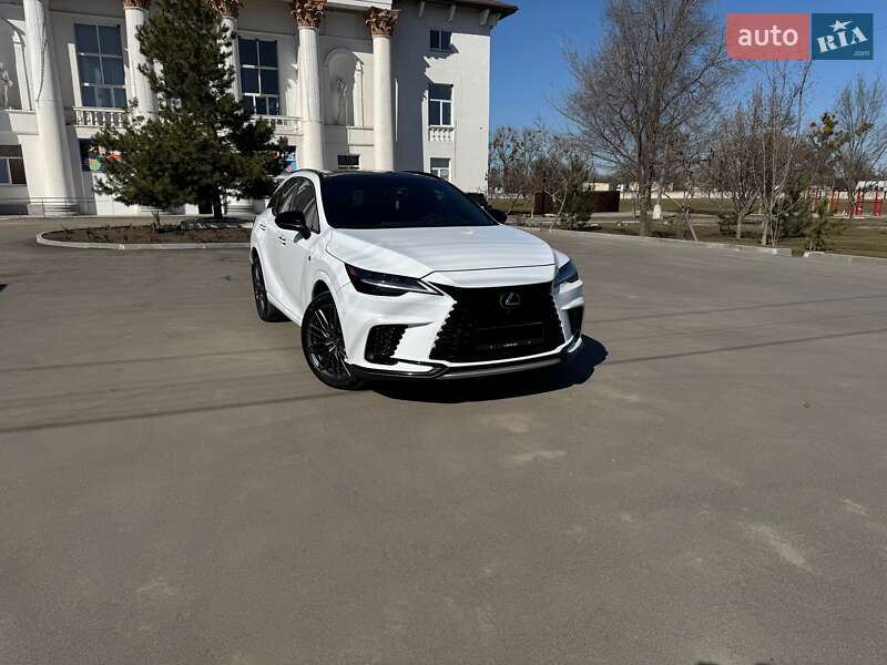 Lexus RX 2023