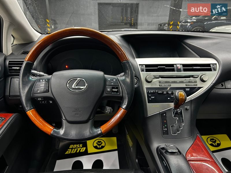 Внедорожник / Кроссовер Lexus RX 2011 в Черновцах