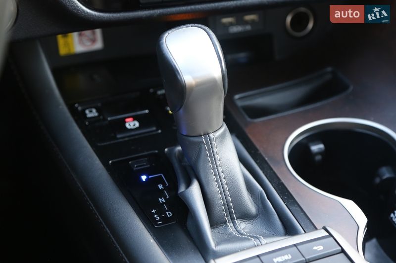 Внедорожник / Кроссовер Lexus RX 2021 в Киеве