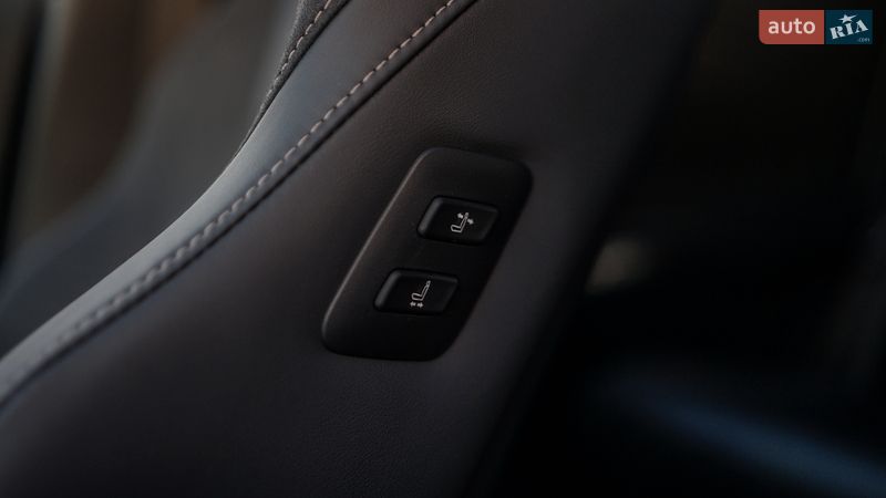Внедорожник / Кроссовер Lexus RX 2024 в Львове