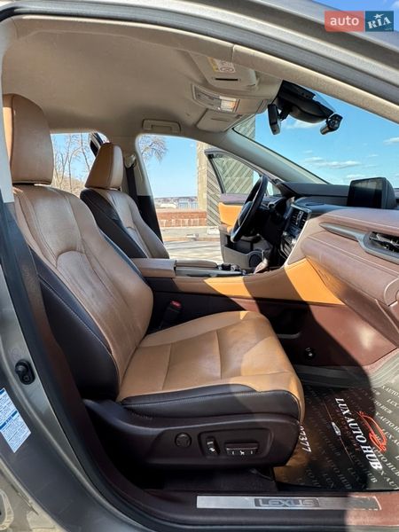 Внедорожник / Кроссовер Lexus RX 2018 в Киеве