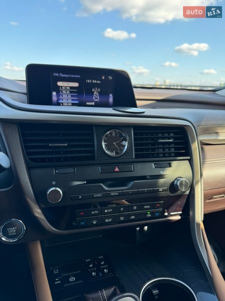 Внедорожник / Кроссовер Lexus RX 2018 в Киеве