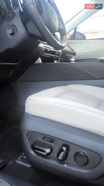 Позашляховик / Кросовер Lexus RX 2023 в Івано-Франківську фото 50 Позашляховик / Кросовер Lexus RX 2023 в Івано-Франківську