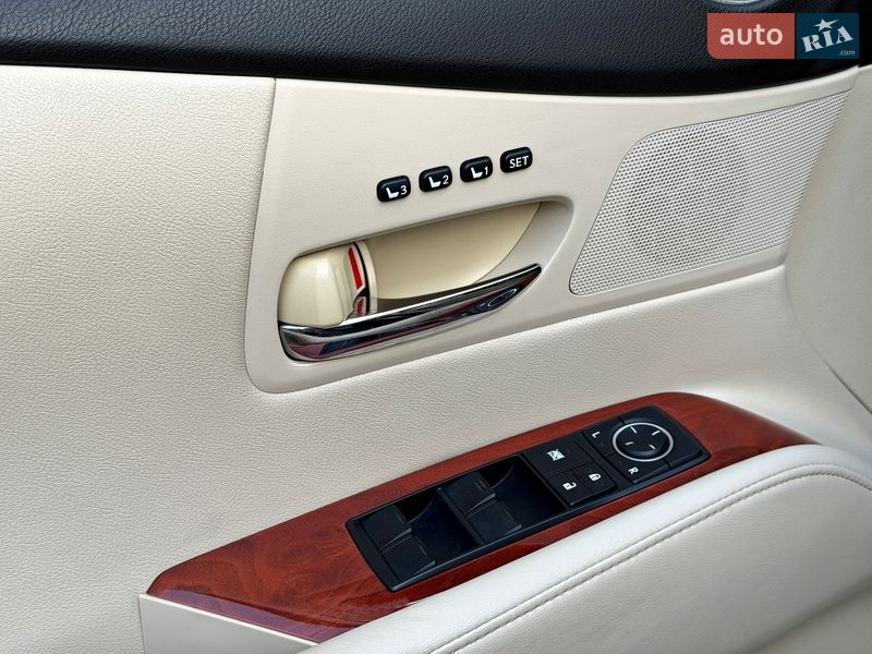 Позашляховик / Кросовер Lexus RX 2010 в Одесі