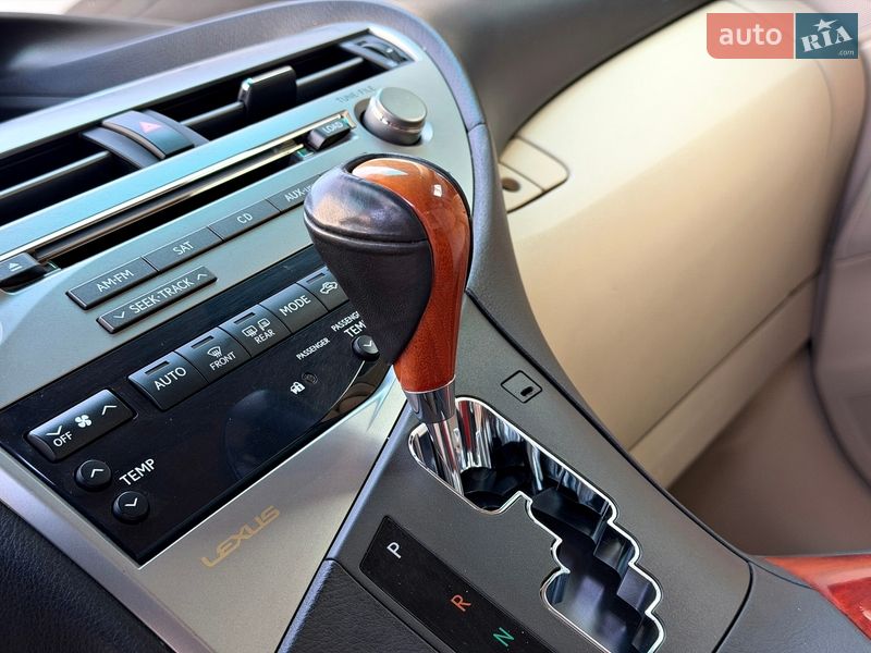 Позашляховик / Кросовер Lexus RX 2010 в Одесі