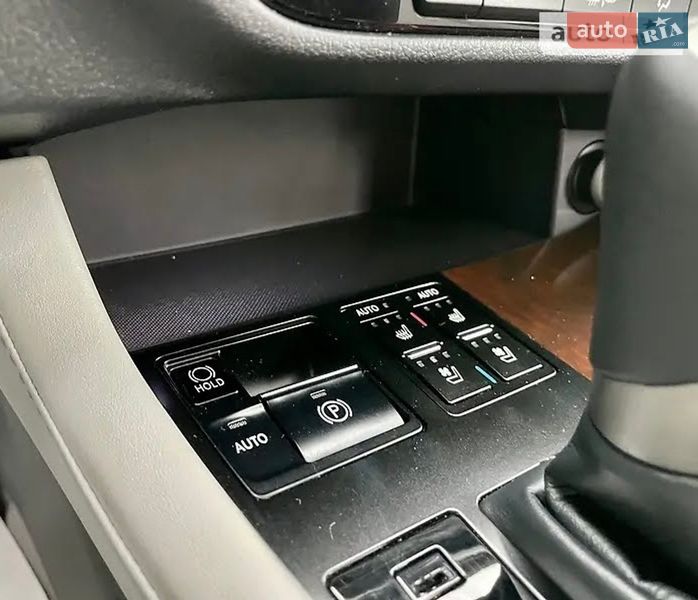 Позашляховик / Кросовер Lexus RX 2018 в Києві