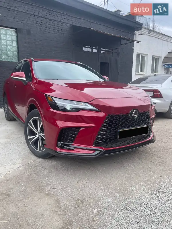Lexus RX 2025