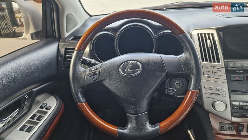 Внедорожник / Кроссовер Lexus RX 2004 в Днепре