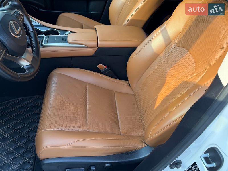 Позашляховик / Кросовер Lexus RX 2020 в Дніпрі фото 10 Позашляховик / Кросовер Lexus RX 2020 в Дніпрі