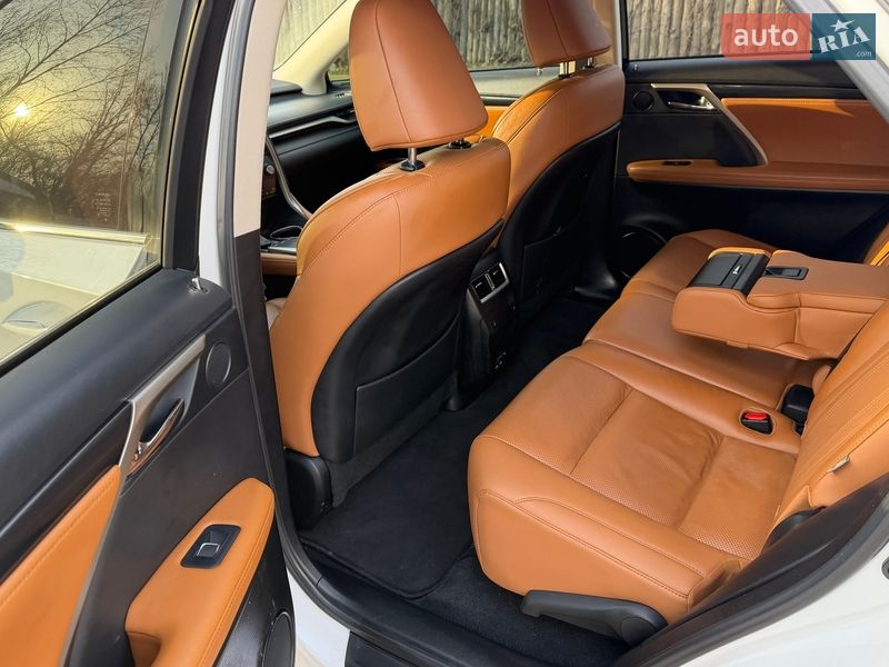 Позашляховик / Кросовер Lexus RX 2020 в Дніпрі фото 14 Позашляховик / Кросовер Lexus RX 2020 в Дніпрі