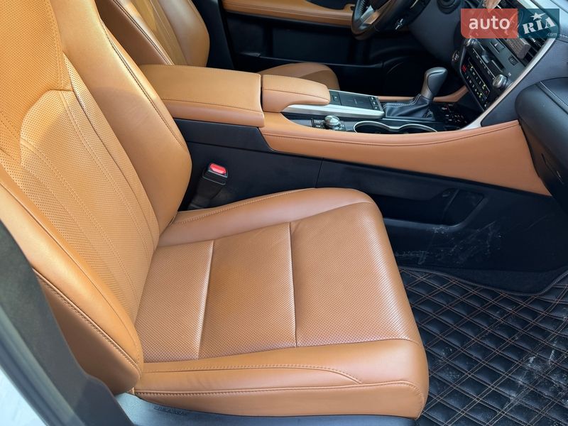 Позашляховик / Кросовер Lexus RX 2020 в Дніпрі фото 24 Позашляховик / Кросовер Lexus RX 2020 в Дніпрі