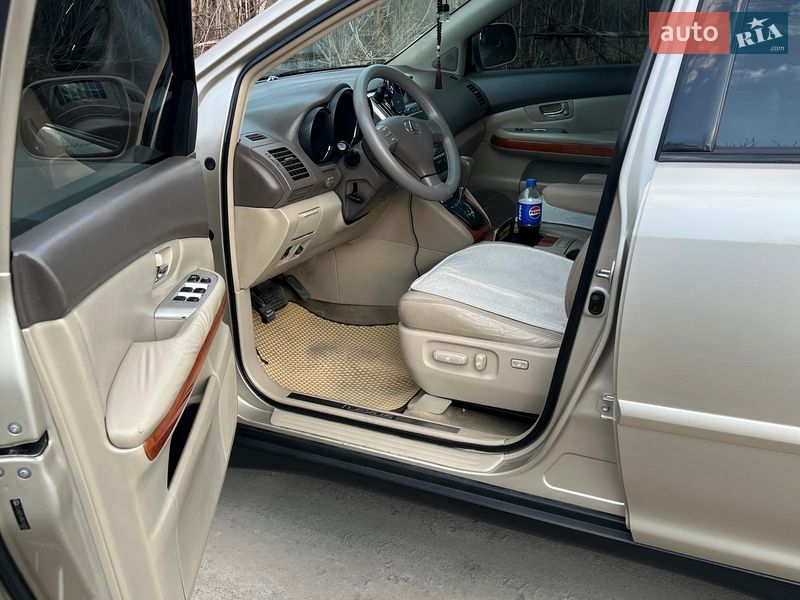 Внедорожник / Кроссовер Lexus RX 2005 в Киеве