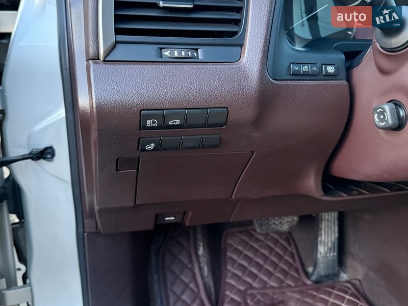 Внедорожник / Кроссовер Lexus RX 2017 в Бершади фото 12 Внедорожник / Кроссовер Lexus RX 2017 в Бершади