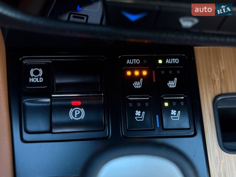 Позашляховик / Кросовер Lexus RX 2020 в Києві