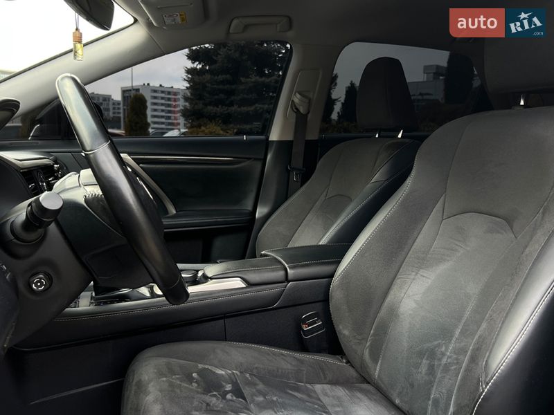 Внедорожник / Кроссовер Lexus RX 2018 в Львове