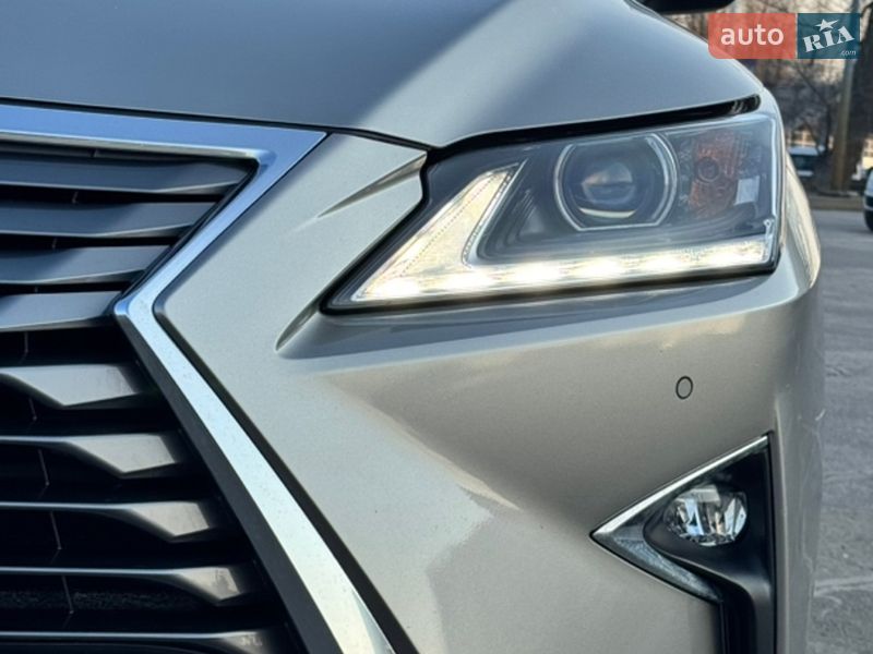 Позашляховик / Кросовер Lexus RX 2017 в Києві