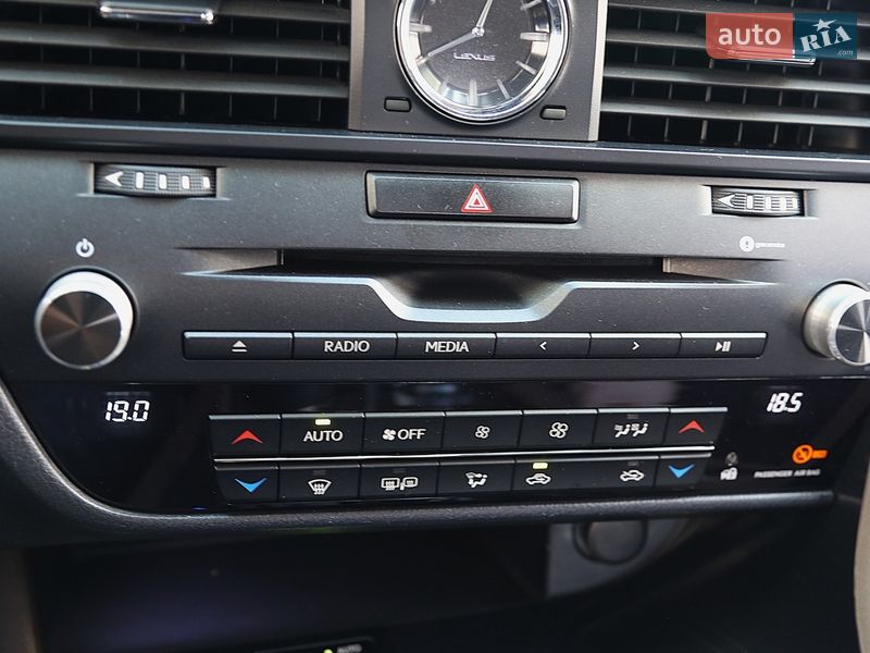 Позашляховик / Кросовер Lexus RX 2016 в Києві фото 20 Позашляховик / Кросовер Lexus RX 2016 в Києві