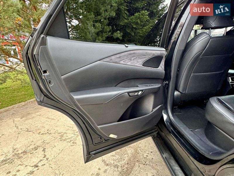 Внедорожник / Кроссовер Lexus RX 2022 в Самборе фото 82 Внедорожник / Кроссовер Lexus RX 2022 в Самборе