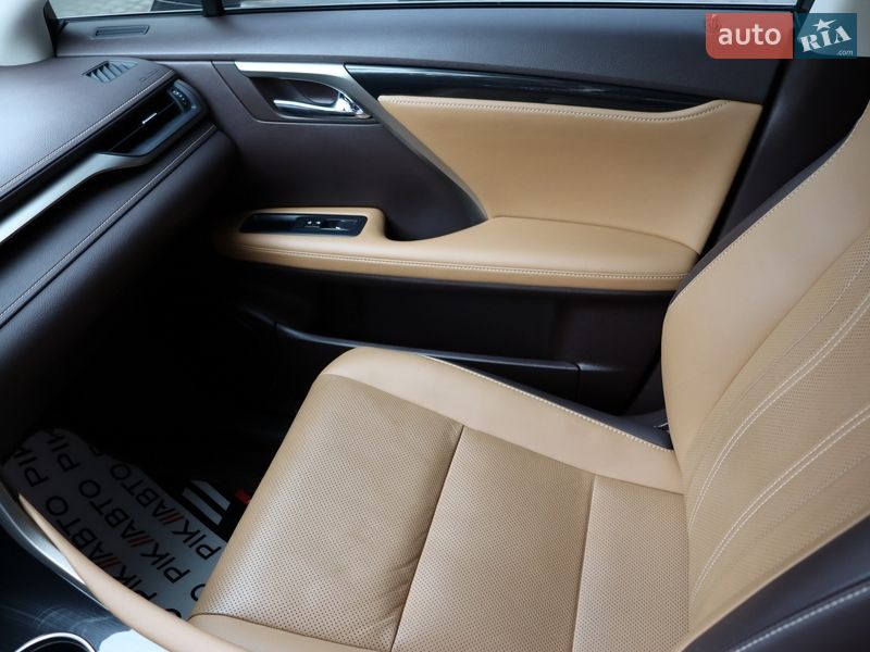 Внедорожник / Кроссовер Lexus RX 2018 в Львове фото 32 Внедорожник / Кроссовер Lexus RX 2018 в Львове