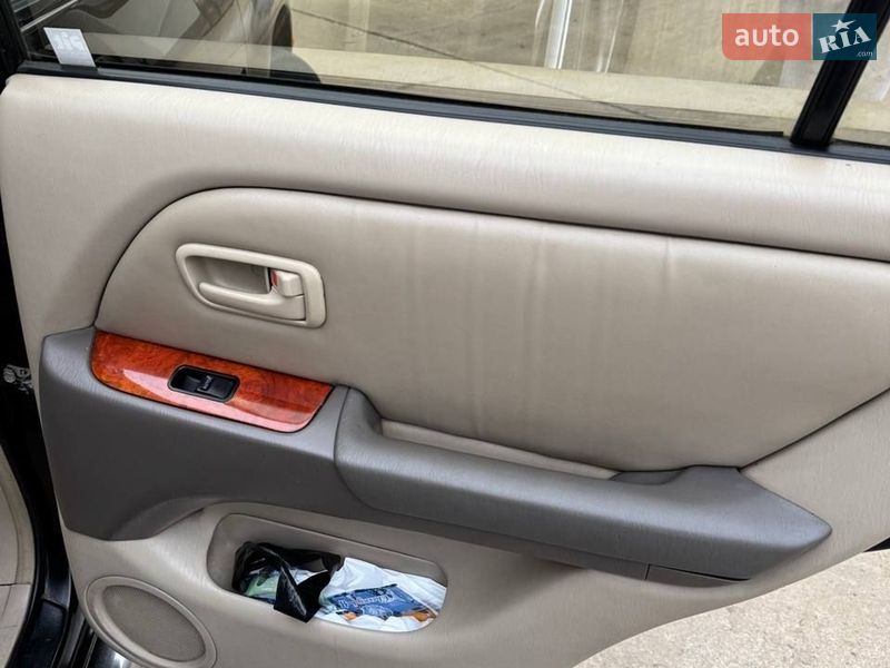 Позашляховик / Кросовер Lexus RX 1999 в Білгороді-Дністровському