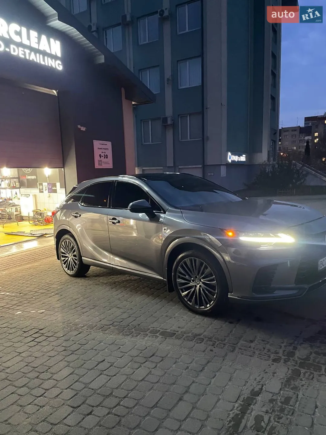 2023 Lexus RX - мініатюра 19