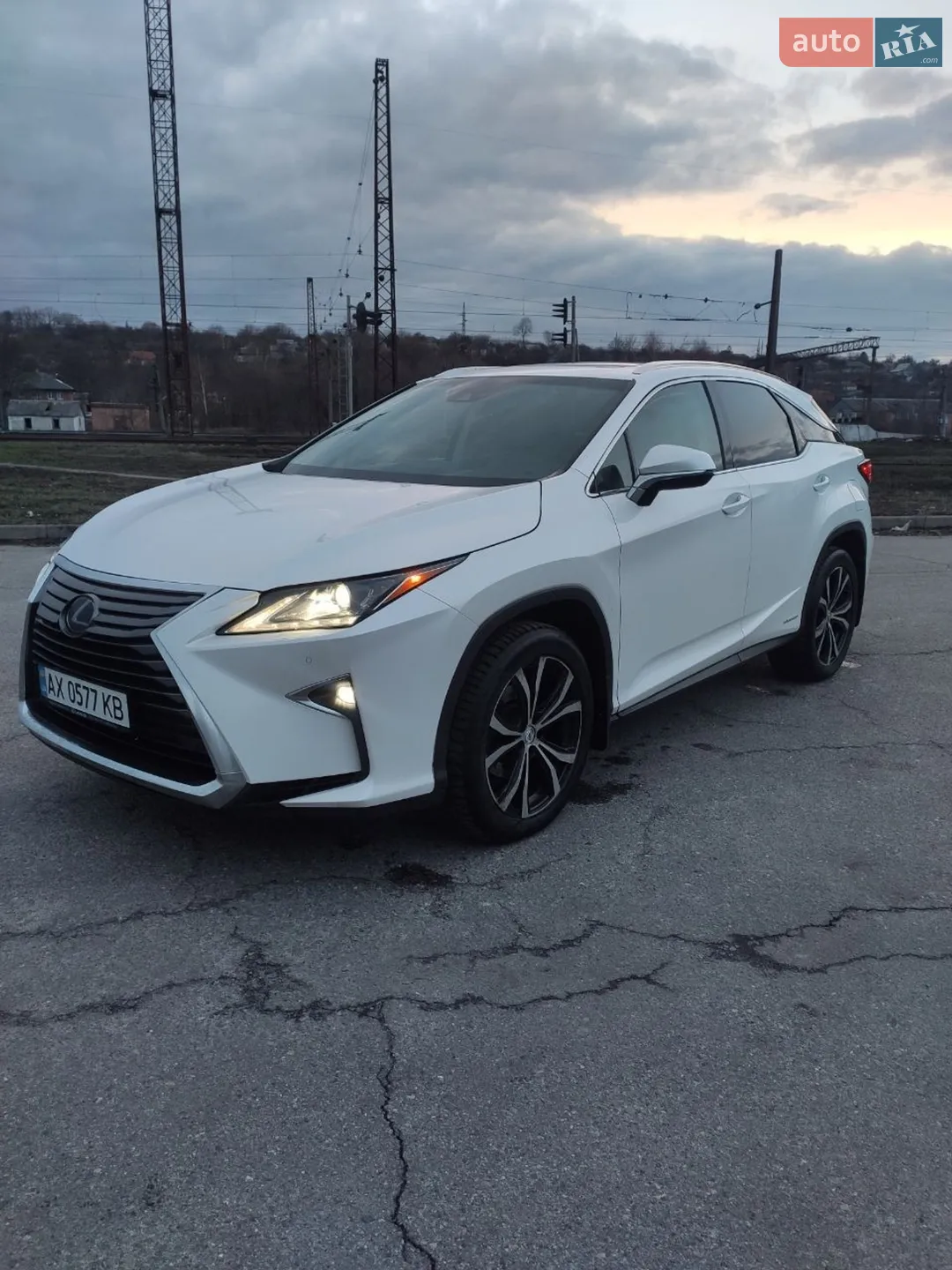 2019 Lexus RX - мініатюра 3