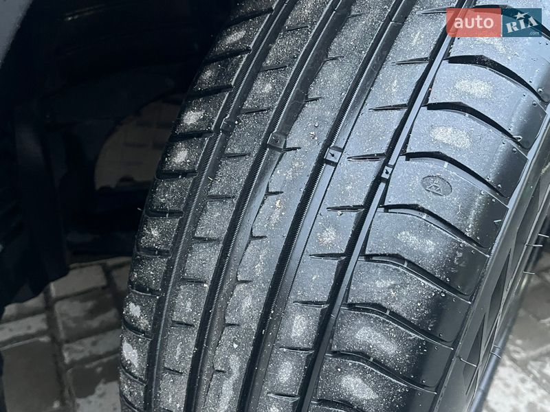 Внедорожник / Кроссовер Lexus RX 2018 в Каменец-Подольском