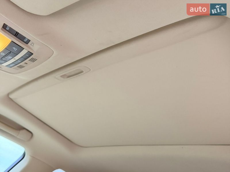 Внедорожник / Кроссовер Lexus RX 2011 в Звягеле