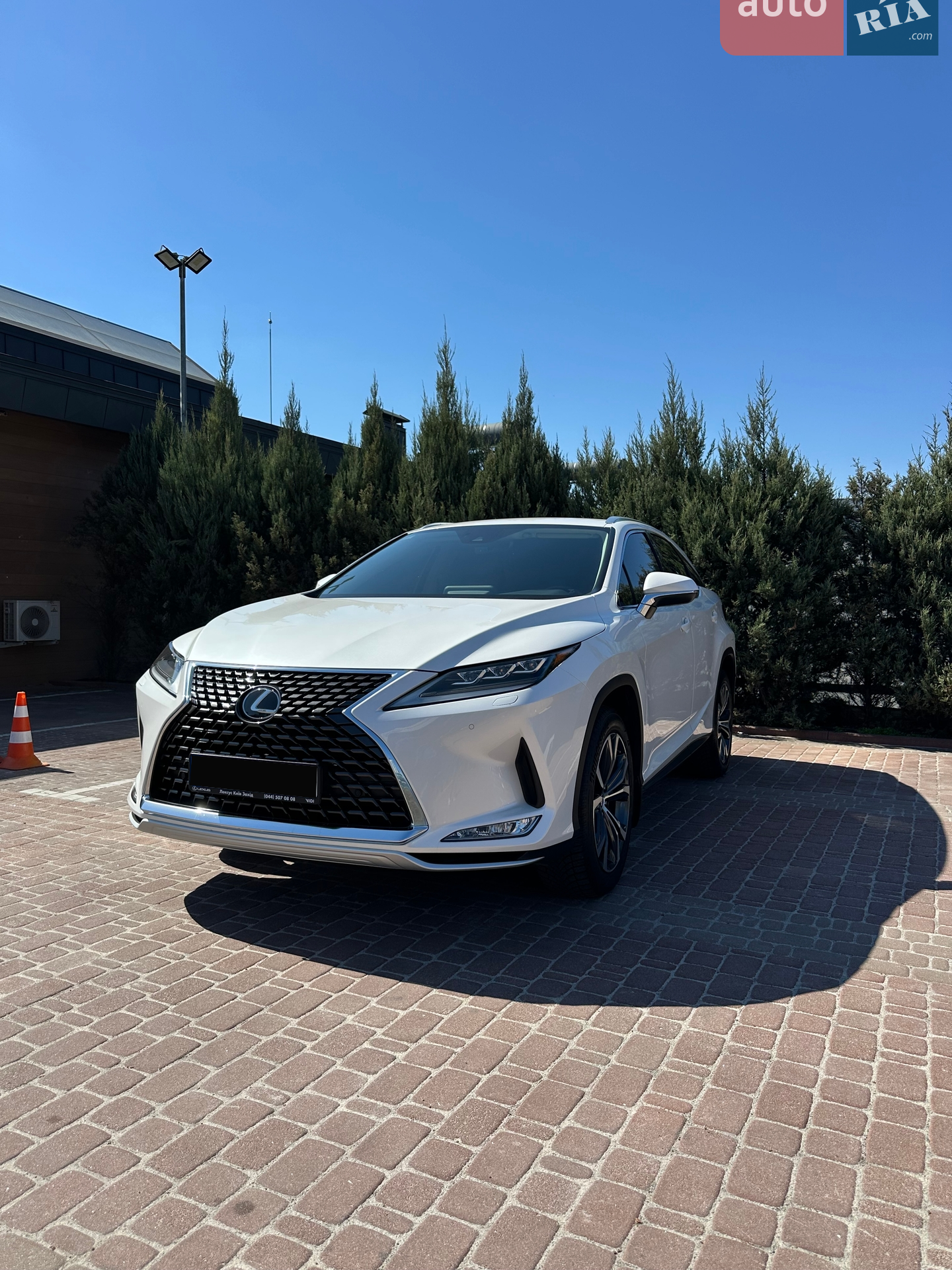 Lexus RX 2022 VIN JTJBAMCA902182297 фото оголошення 27 з 54