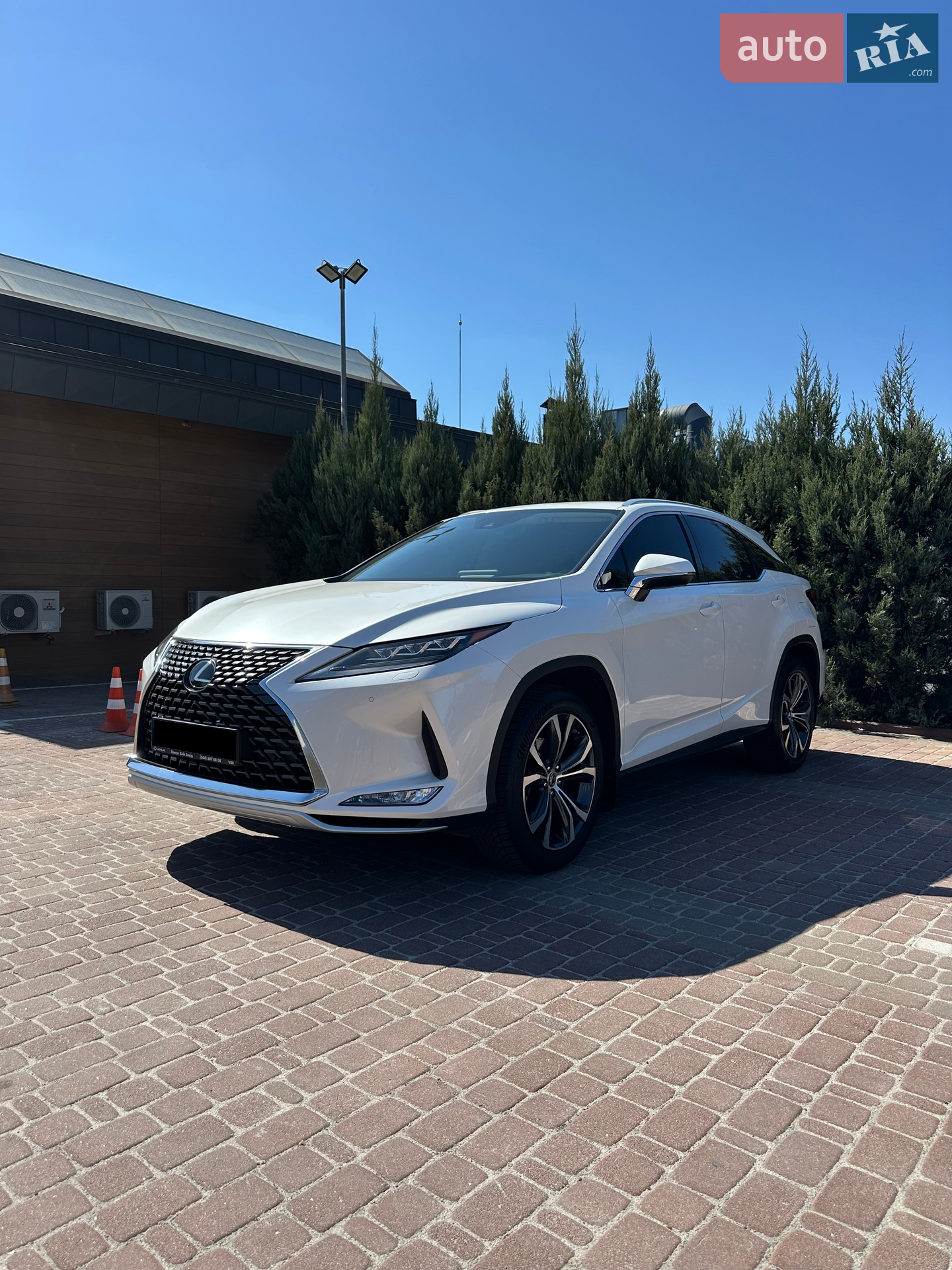 Lexus RX 2022 VIN JTJBAMCA902182297 фото оголошення 25 з 54