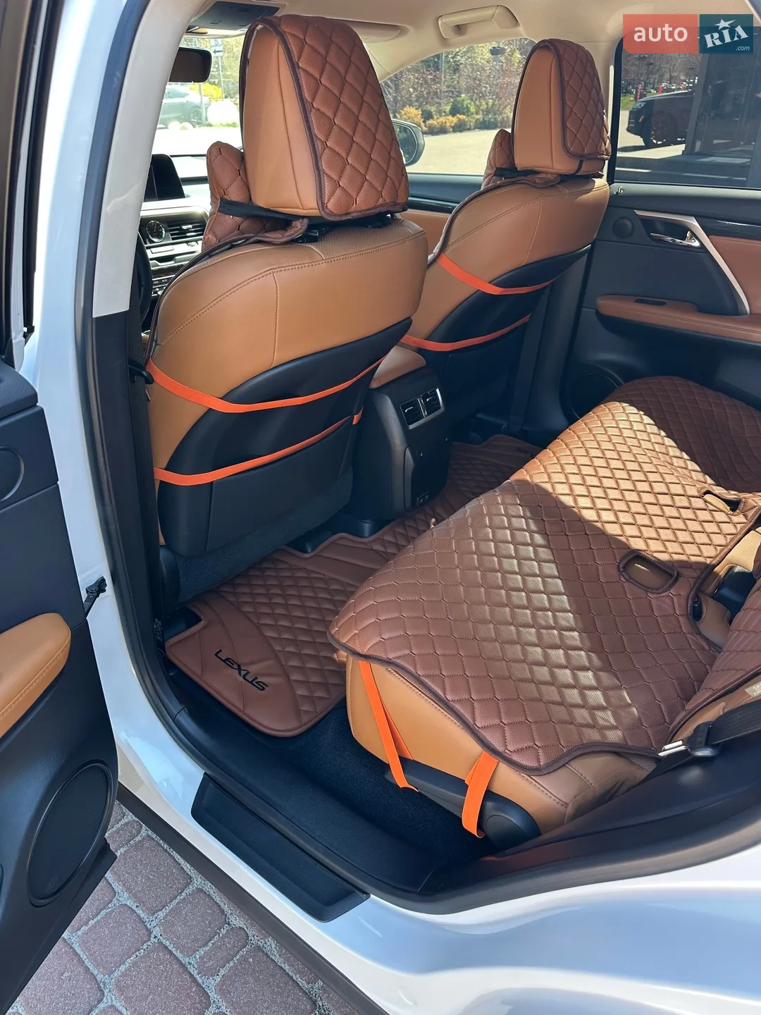 Lexus RX 2022 VIN JTJBAMCA902182297 фото оголошення 44 з 54