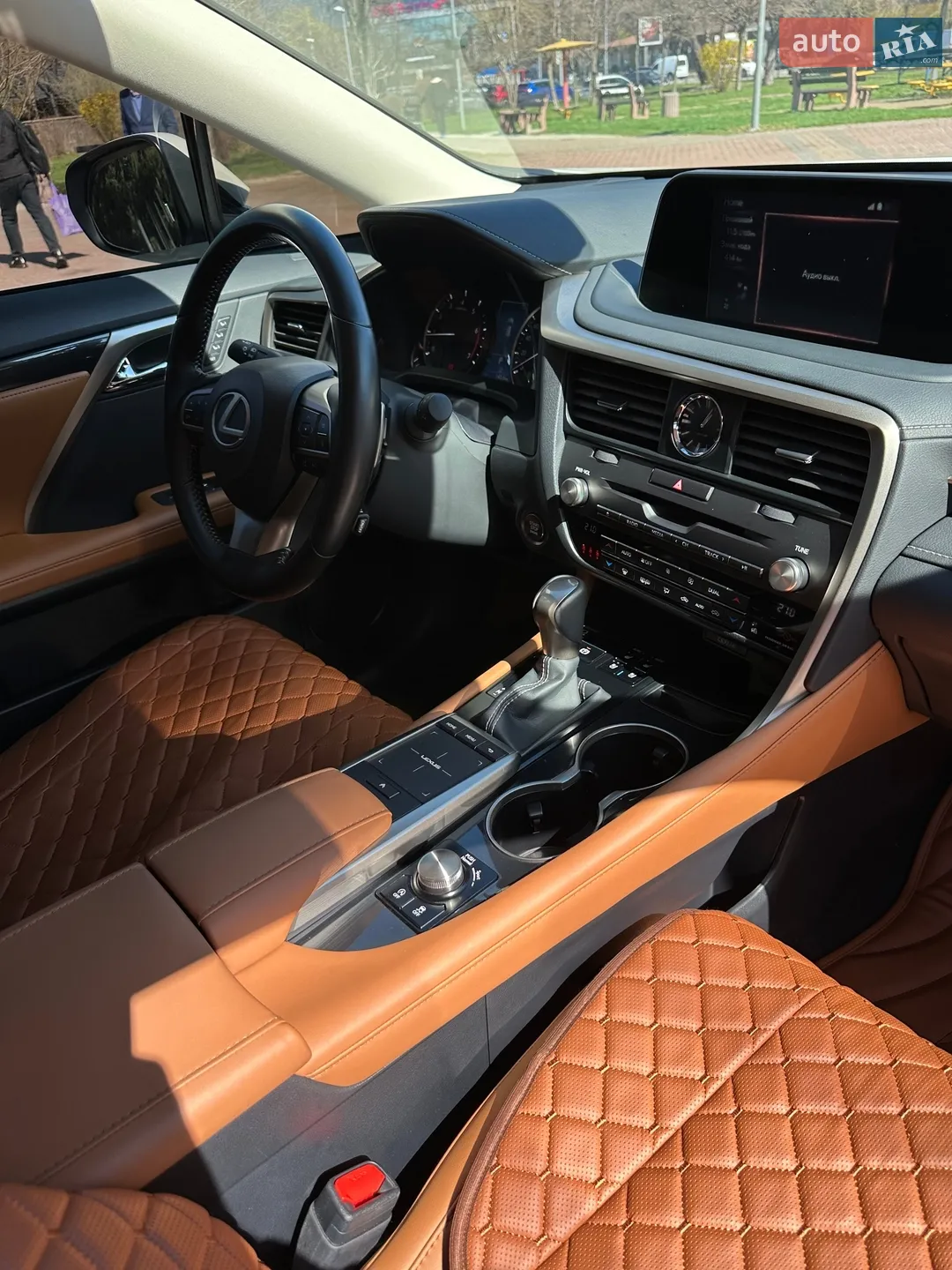Lexus RX 2022 VIN JTJBAMCA902182297 фото оголошення 46 з 54