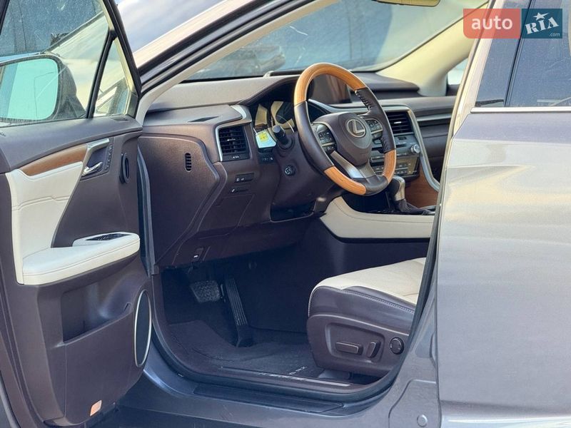 Внедорожник / Кроссовер Lexus RX 2017 в Тернополе фото 14 Внедорожник / Кроссовер Lexus RX 2017 в Тернополе