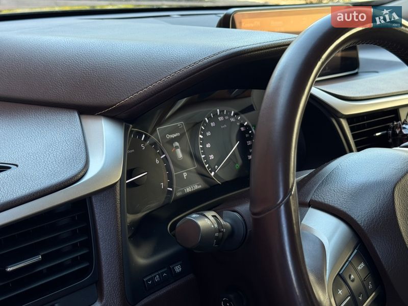 Внедорожник / Кроссовер Lexus RX 2016 в Киеве