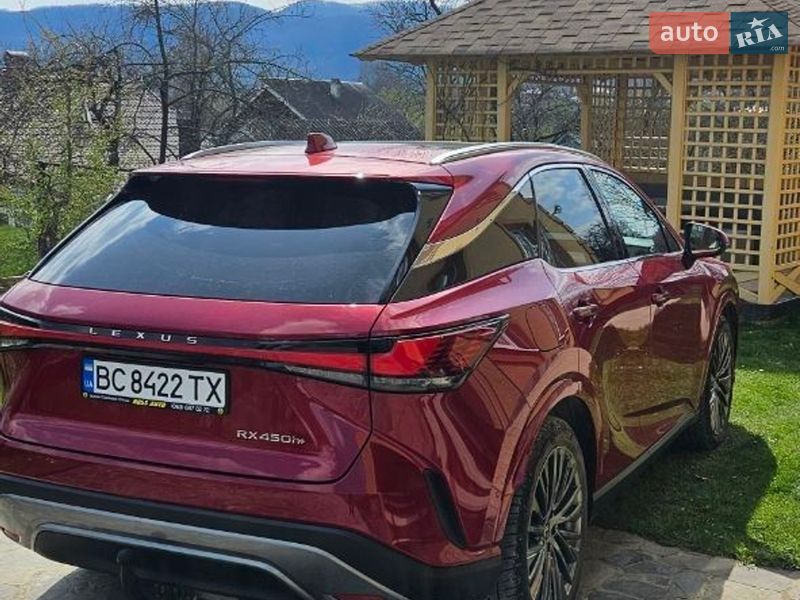 Позашляховик / Кросовер Lexus RX 2023 в Івано-Франківську