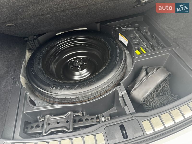 Позашляховик / Кросовер Lexus RX 2023 в Києві фото 23 Позашляховик / Кросовер Lexus RX 2023 в Києві